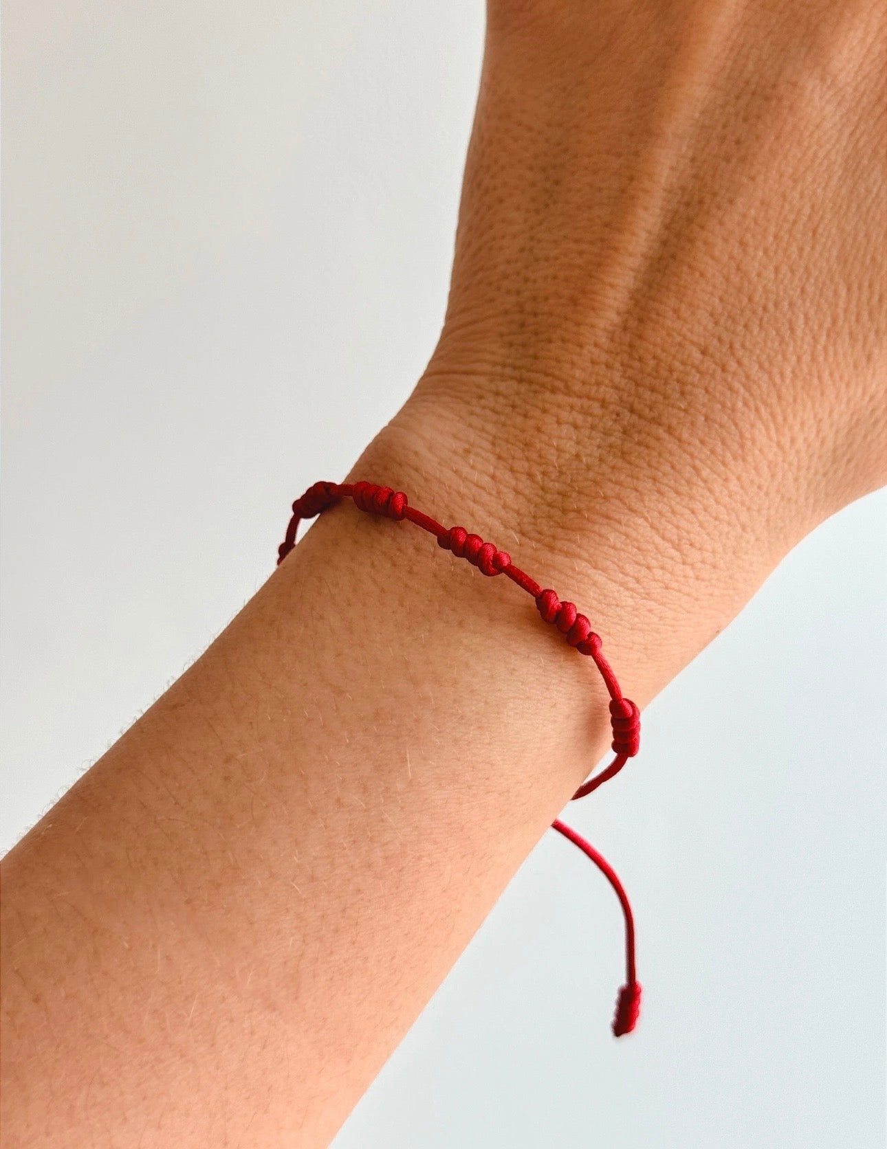 Pulseira 7 nós vermelha- proteção , sorte e vitalidade