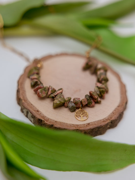 Colar Raízes (Unaquite)- Equilíbrio emocional, Antidepressiva, gravidez saudável e visão psíquica