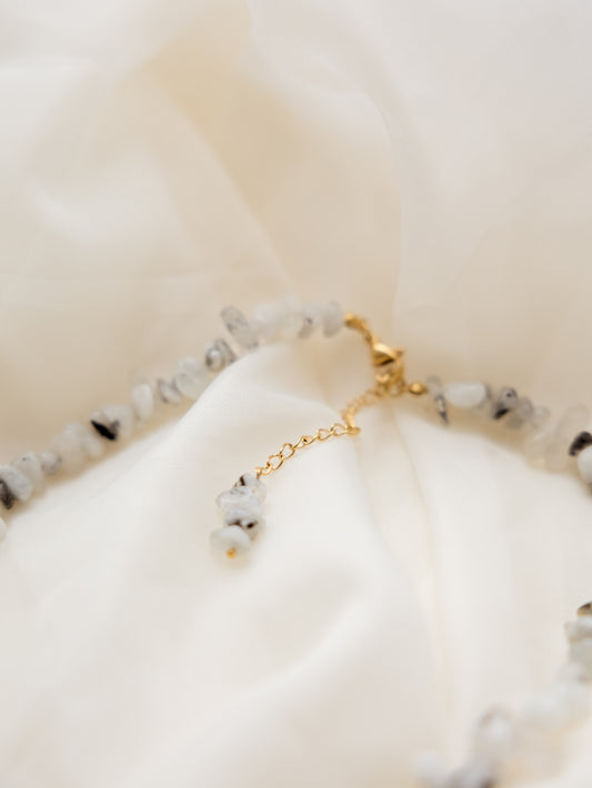 Colar Pedra da Lua- Emoções; Intuição; Energia feminina